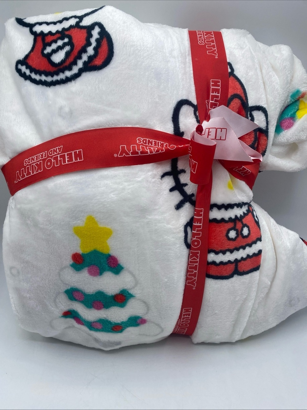 Hello Kitty Sherpa Backed Christmas Blanket Twin 60x90 Plush Throw Kawaii Sanrio